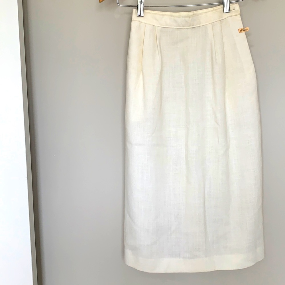 Vintage midi linen-like summer skirt